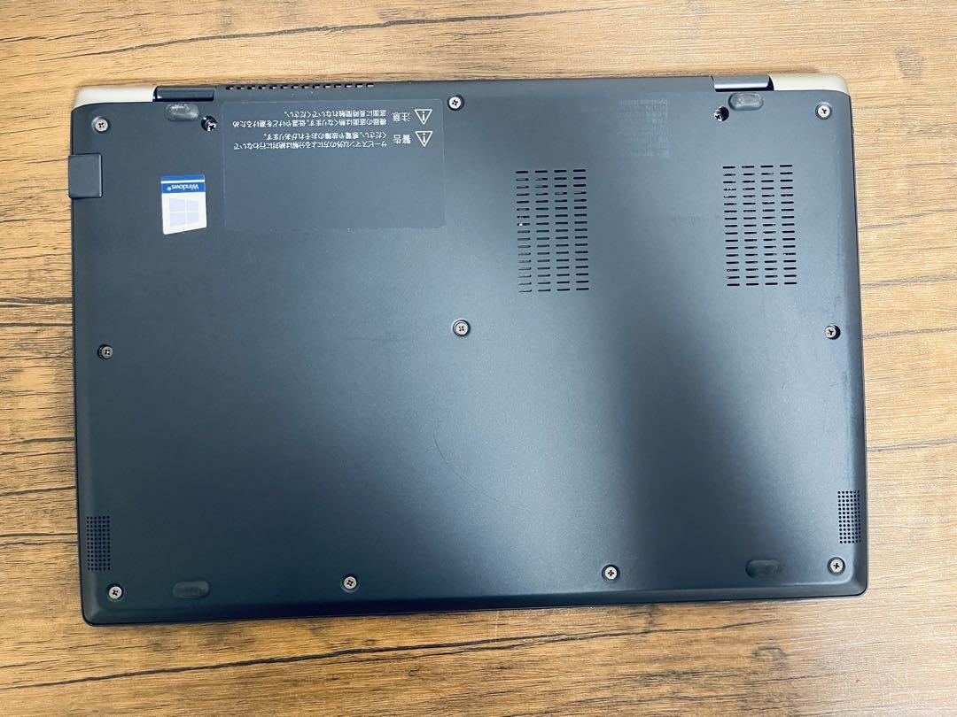 dynabook G83 第10世代Corei5 8GB 256GB IGZO