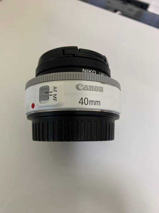 超美品 Canon EF40mm f2.8 STM ホワイト パンケーキレンズ | app.bmkt