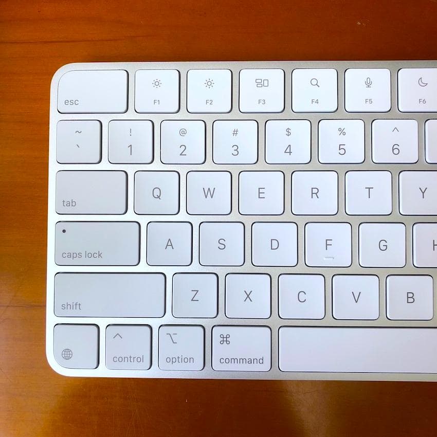 極上優良品 最新機種 USB-C Touch ID Magic Keyboard 極上優良品 最新機種 USB-C Touch ID Magic Keyboard - メルカリ