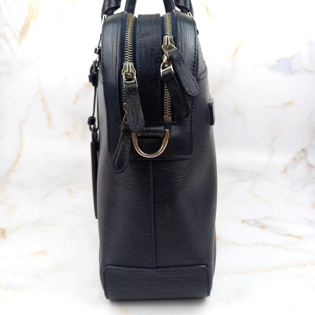 ✨良品✨　ペッレモルビダ　ビジネスバッグ　キャピターノ　2層　オールレザー ✨良品✨ ペッレモルビダ ビジネスバッグ キャピターノ 2層