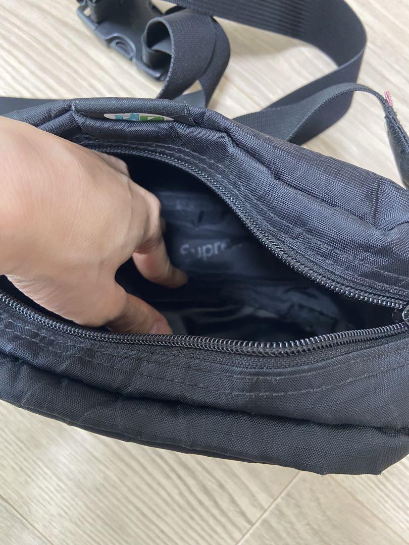 supremeウエストポーチ