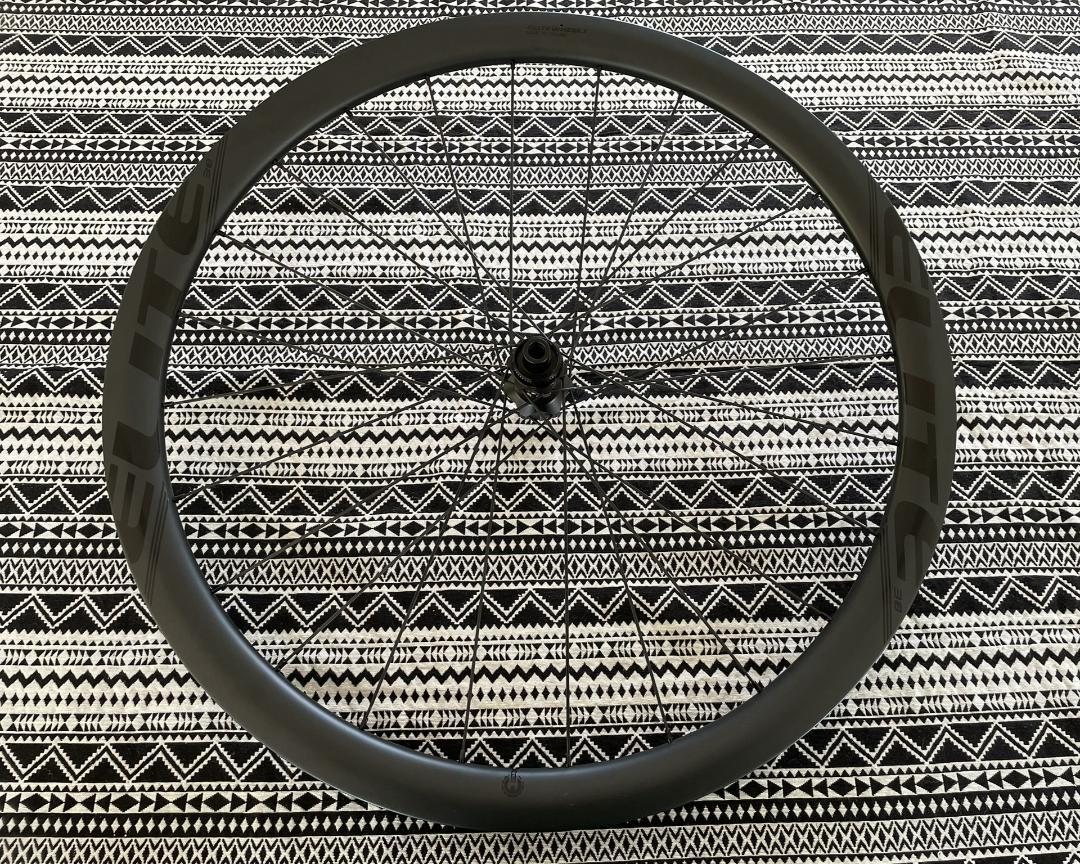 BONTRAGER（前輪）＆ELITEWHEELS（後輪）カーボンホイールセット