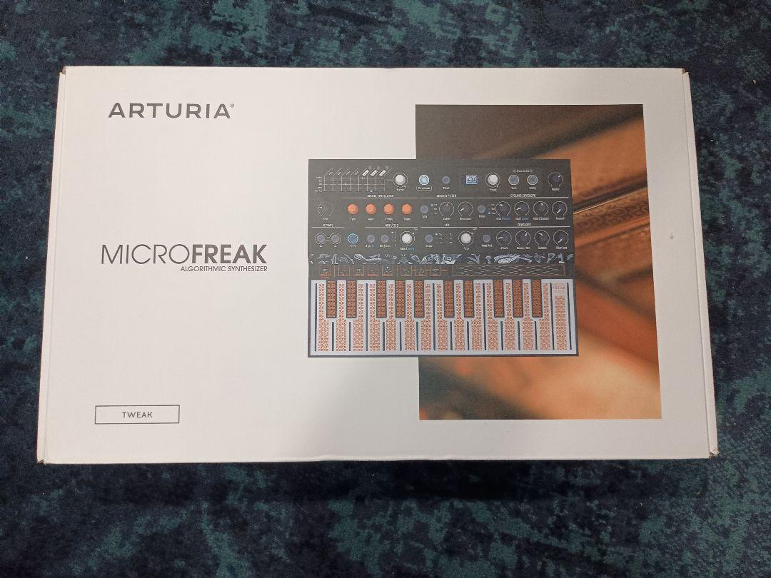 鍵盤楽器 Arturia MicroFreak