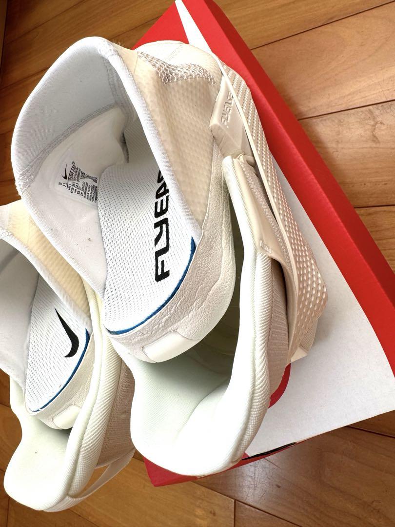 Nike スニーカー ゴーフライイーズ