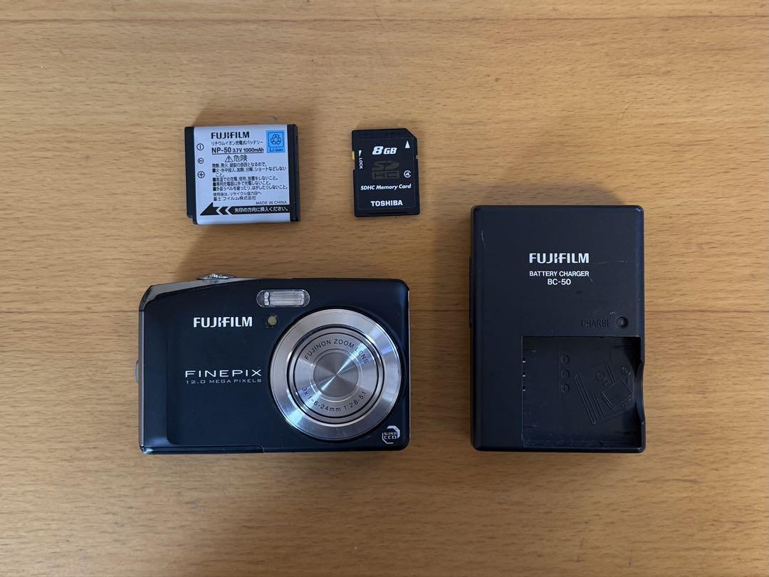 FUJIFILM FINEPIX F50fd コンパクトデジタルカメラ