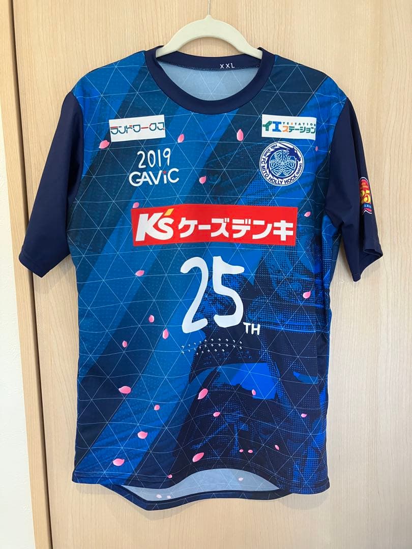水戸ホーリーホック 2019 25th ブルーミングプレミアムTシャツ