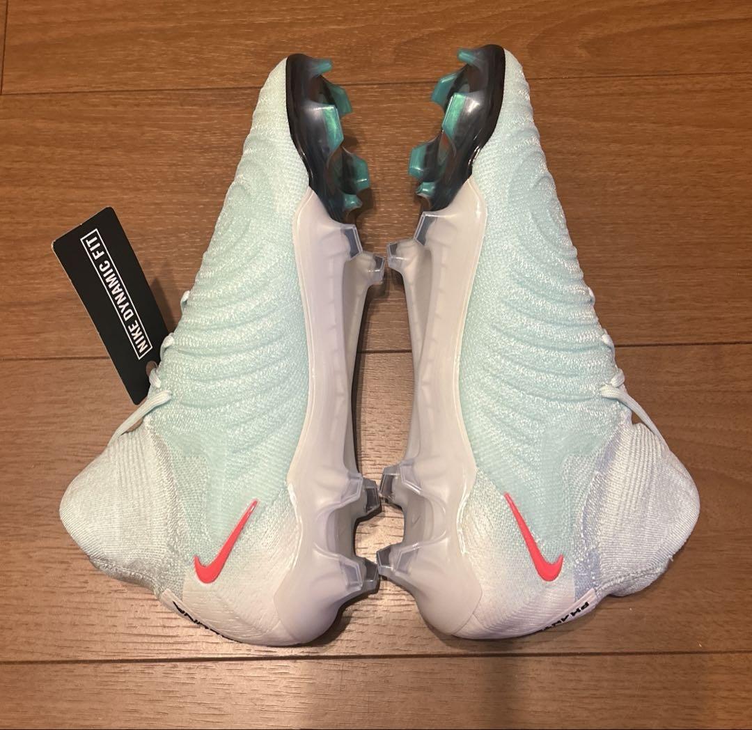 【新品未使用】NIKE PHANTOM LUNA Ⅱ ELITE FG 水色 NIKE ナイキ ファントム ルナ II エリート FG(ブルー×ホワイト