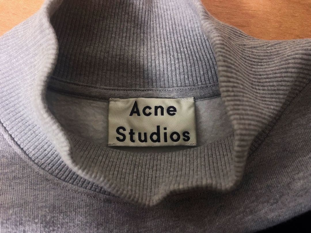 Acne Studios アクネ スタデュオス flock ロゴ スウェット Acne Studios アクネ スタデュオス flock ロゴ スウェット