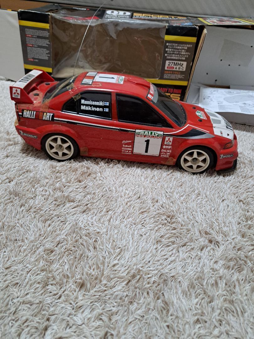 ラジコンカー　三菱ランサー エボリューション WRC1/10