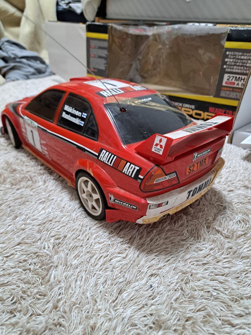 ラジコンカー　三菱ランサー エボリューション WRC1/10