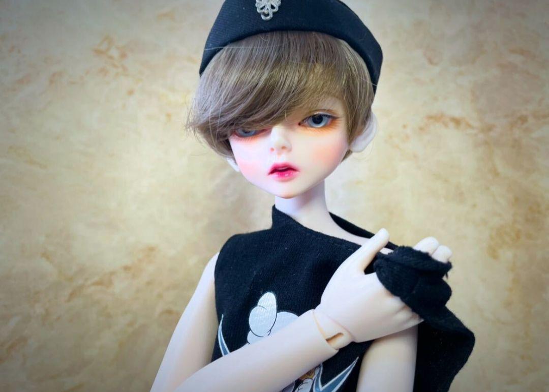 1/4 bjdドール 男の子　ドール 球体関節人形　 キャストドール　白肌