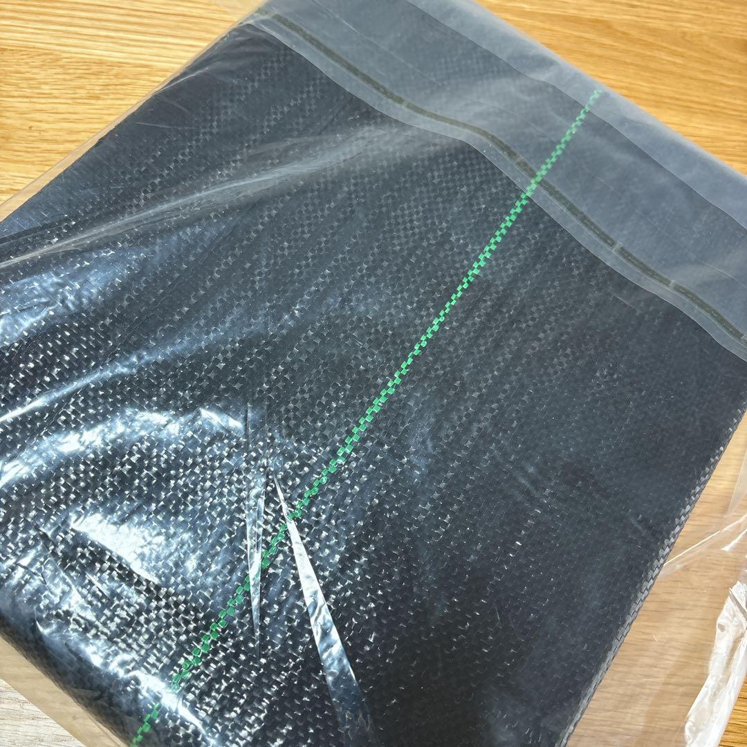 防草シート1ｍ×10ｍ1枚・ブラック・園芸・庭・通路など除草防止シート