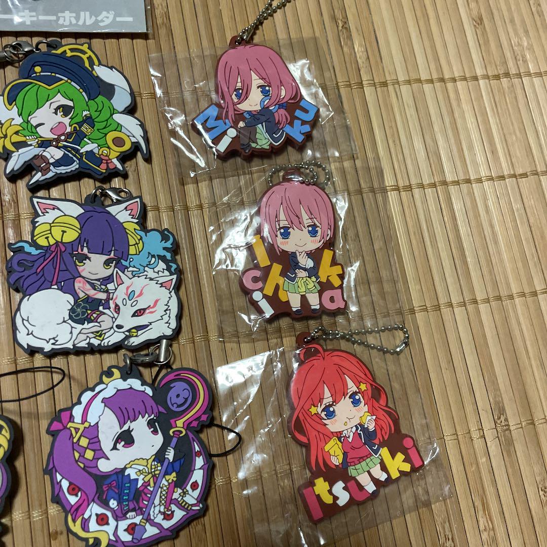 東京喰種 ワンピース モンスト 五等分の花嫁 ポケモン キャクターグッズ メルカリ