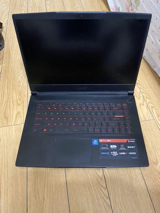 見事なMSI GF63 8RC-068MY UK プラグ ノートPC 家電・スマホ・カメラ