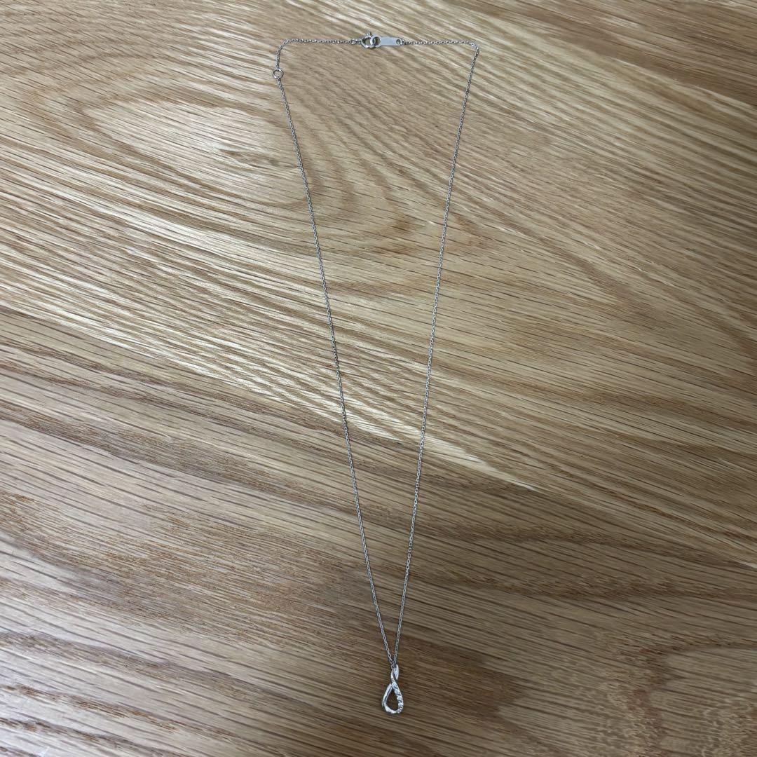 美品 4℃ ヨンドシー ティアドロップ 雫 しずく プラチナ ネックレス 美品 4℃ ヨンドシー ティアドロップ 雫 しずく プラチナ