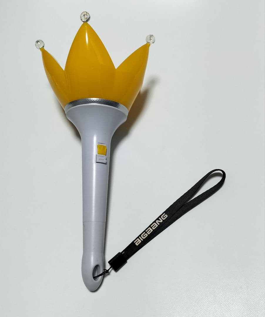 BIGBANG 韓国 ペンライト ver.4 白　中古