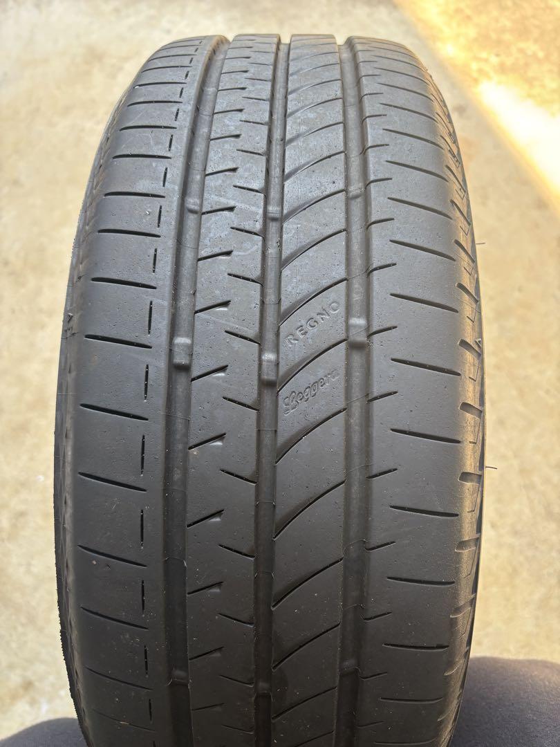 ブリジストン165/55R14 REGNO GR-leggera 14インチ
