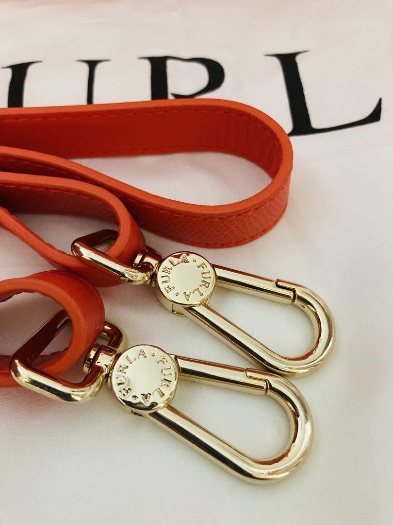 SALE】 訳あり FURLA フルラパイパーオレンジ Mサイズ 美品