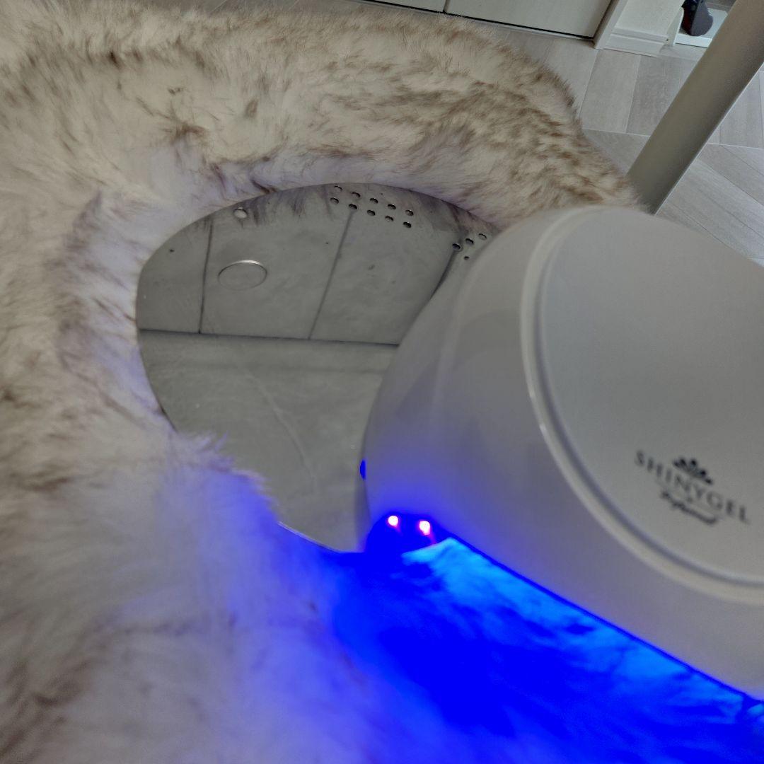 SHINYGEL シャイニージェル プロフェッショナル　32W LEDランプ