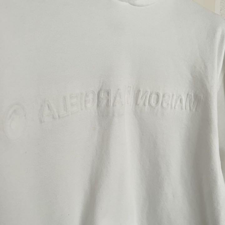 お値下げ!MM6 Maison Margiela エンボスロゴパーカー フーディ お値下げ!MM6 Maison Margiela エンボスロゴパーカー フーディ
