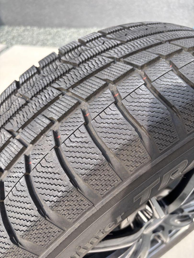 235/60R18 スタッドレスタイヤホイールセット