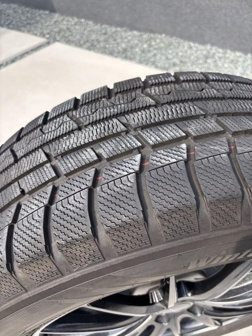 235/60R18 スタッドレスタイヤホイールセット