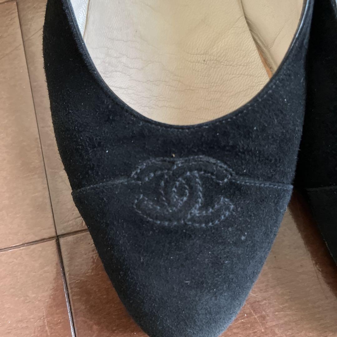 中古品　CHANEL 黒 スエード フラットシューズ