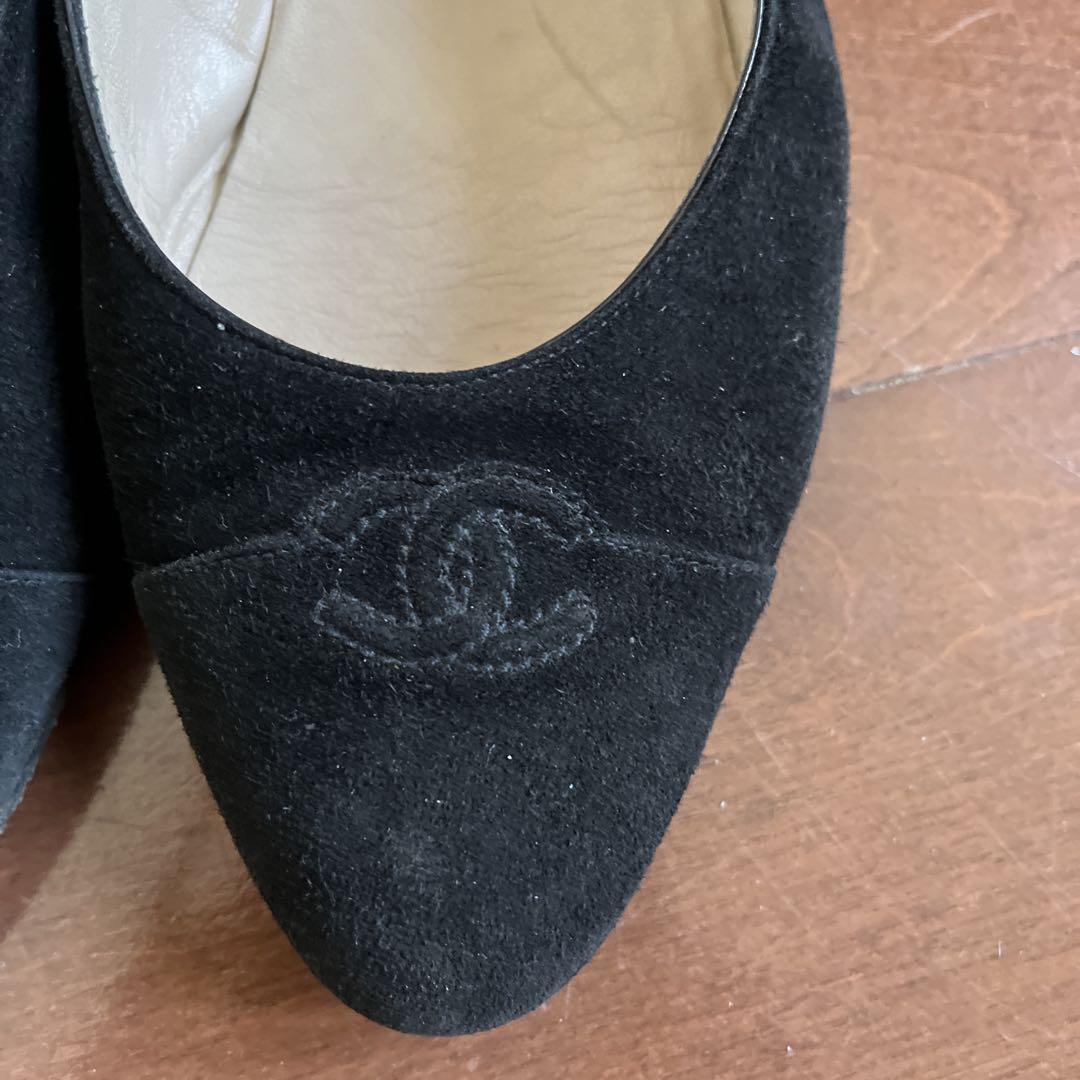 中古品　CHANEL 黒 スエード フラットシューズ