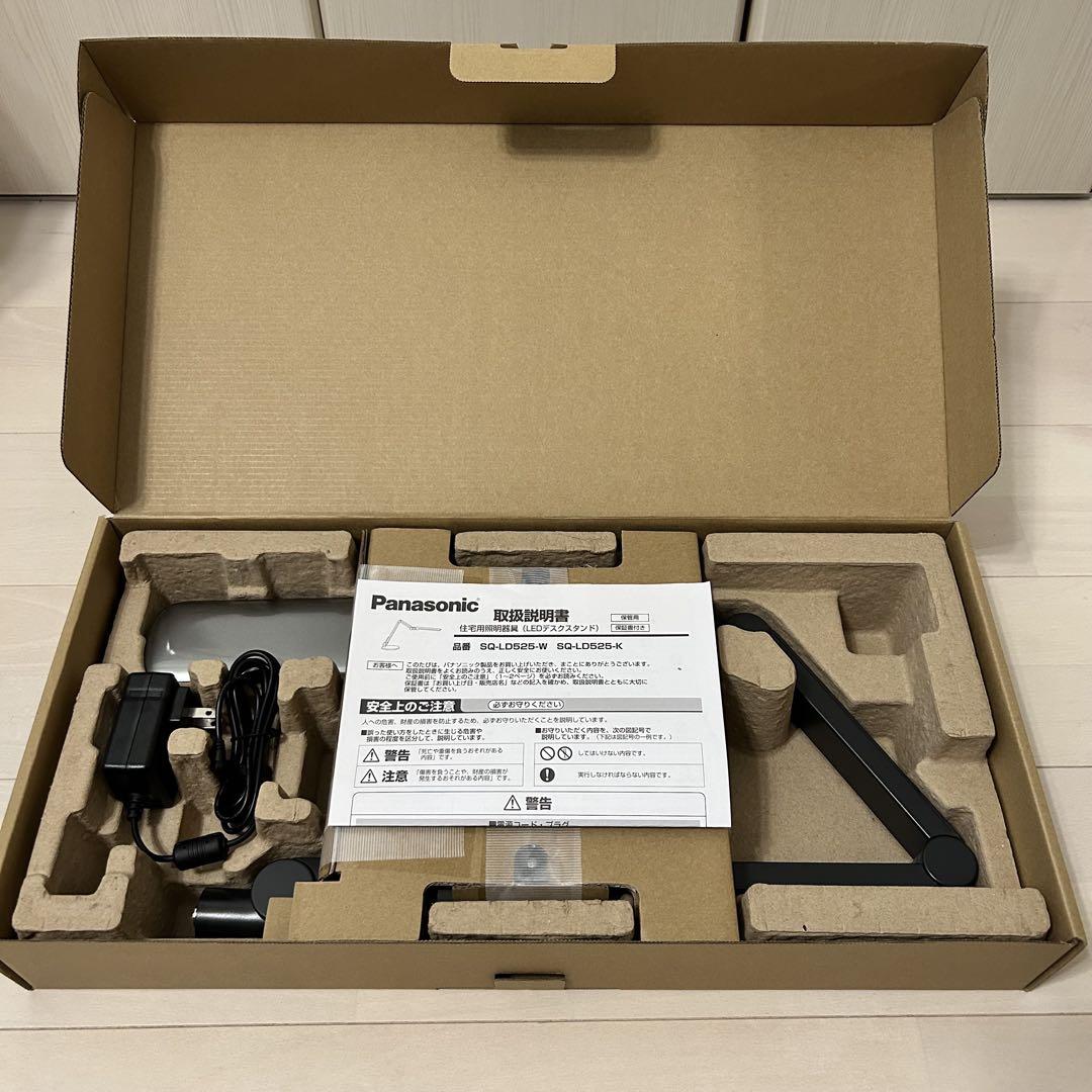 [美品] パナソニック LEDデスクスタンド SQ-LD525-K