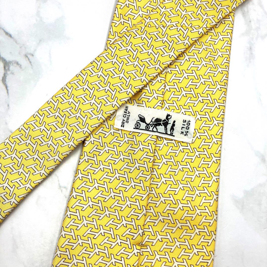 大注目 ◇美品◇HERMES ネクタイ 高級感 幾何学模様 H柄 黄色 小物
