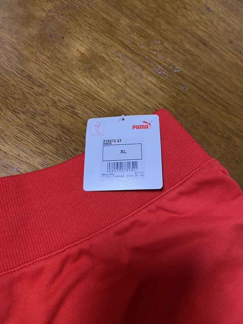 PUMA ショートパンツ　赤　トリニダード・トバゴ