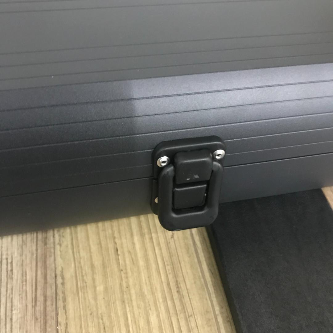 サンワサプライ プロジェクタースクリーン 床置き式 100-PRS006