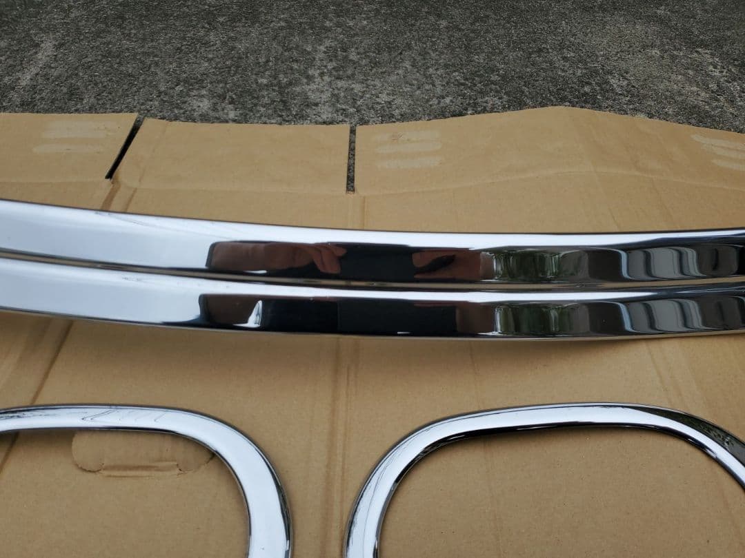 モデリスタ フロントバンパーメッキガーニッシュやや傷や汚れあり