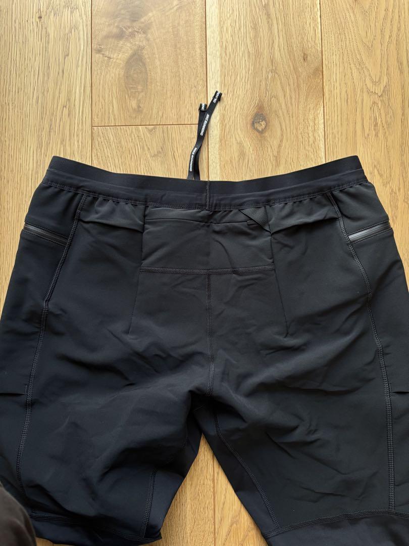 Nike running ユーティリティフレックスパンツ　美品