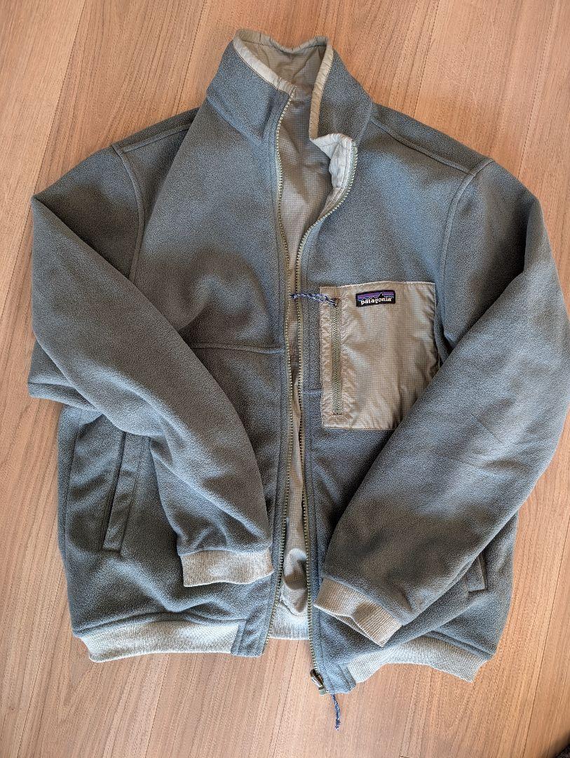 Patagonia カーキ ナイロンジャケット