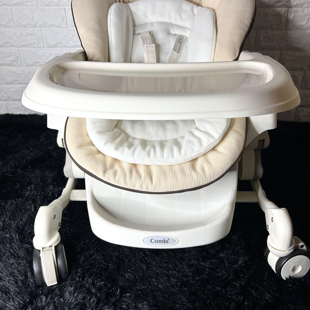 極美品☆コンビ ネムリラ おやすみ&チェア テーブル付 手動 西松屋限定モデル