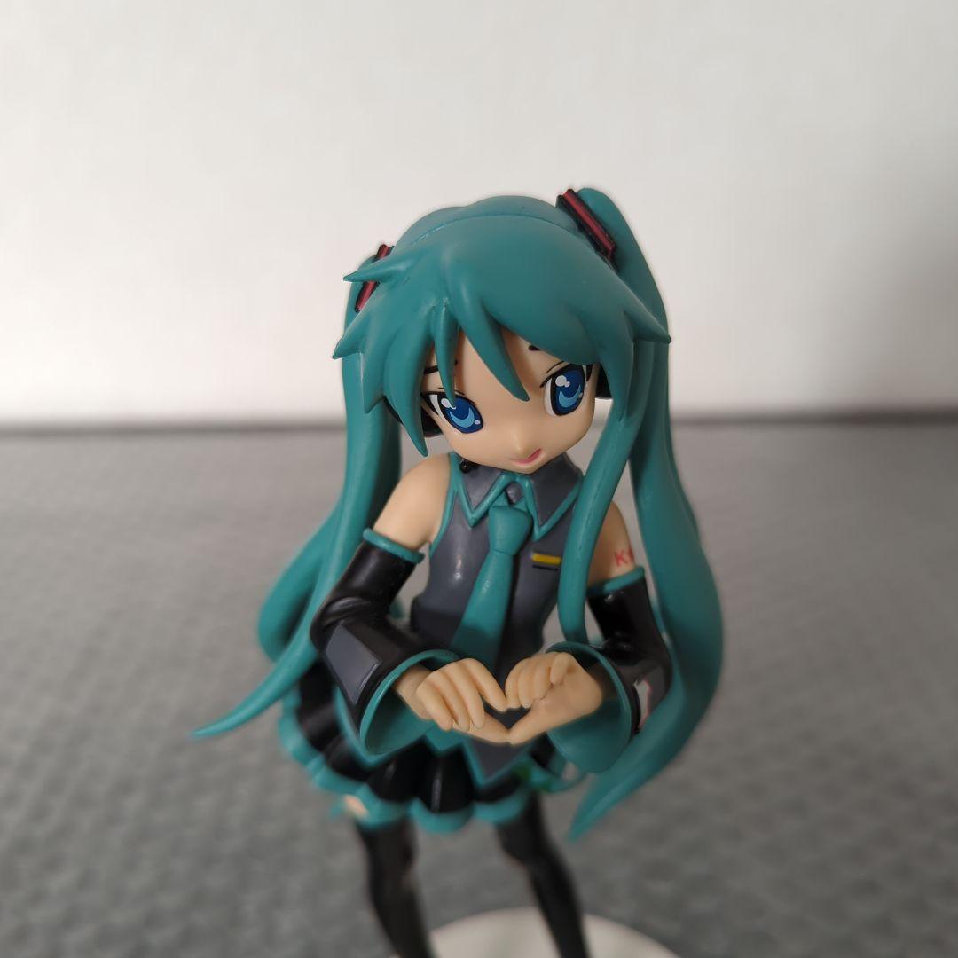 「らき☆すた」 柊かがみ 初音ミクコスプレVer. OVAエクストラフィギュア Amazon.co.jp: らき☆すたOVA EXフィギュア 柊かがみ コスプレ