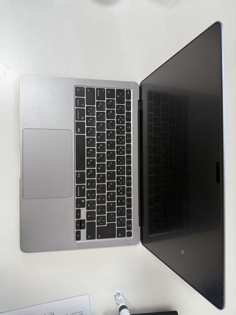 Apple MacBook Air (M1, 2020)256GB/シルバー