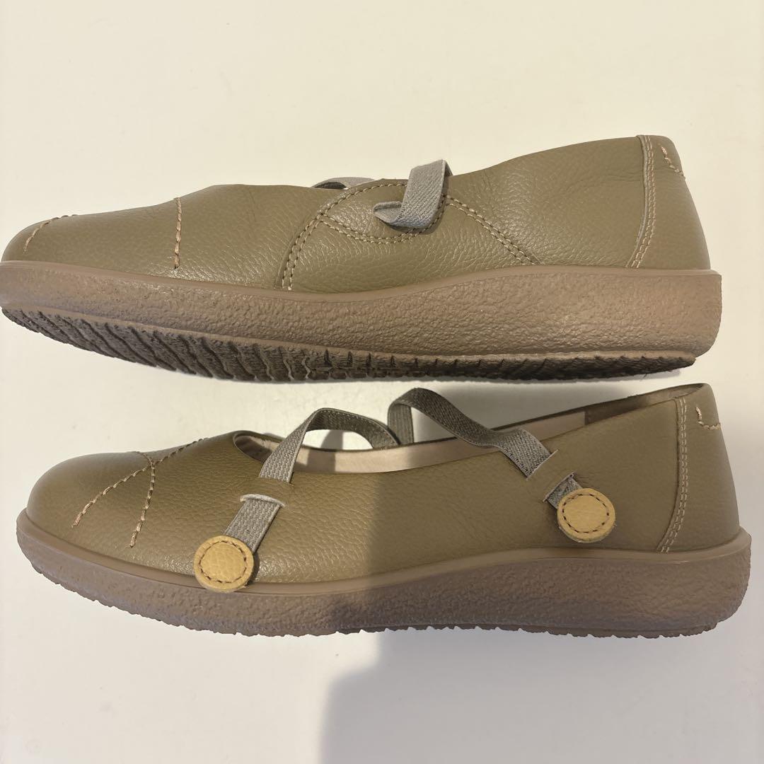 ☆美品☆【アキレスソルボ】フラットシューズ (23.5) ゴムストラップ　レザー アキレスソルボ ストラップフラットシューズ 23.5