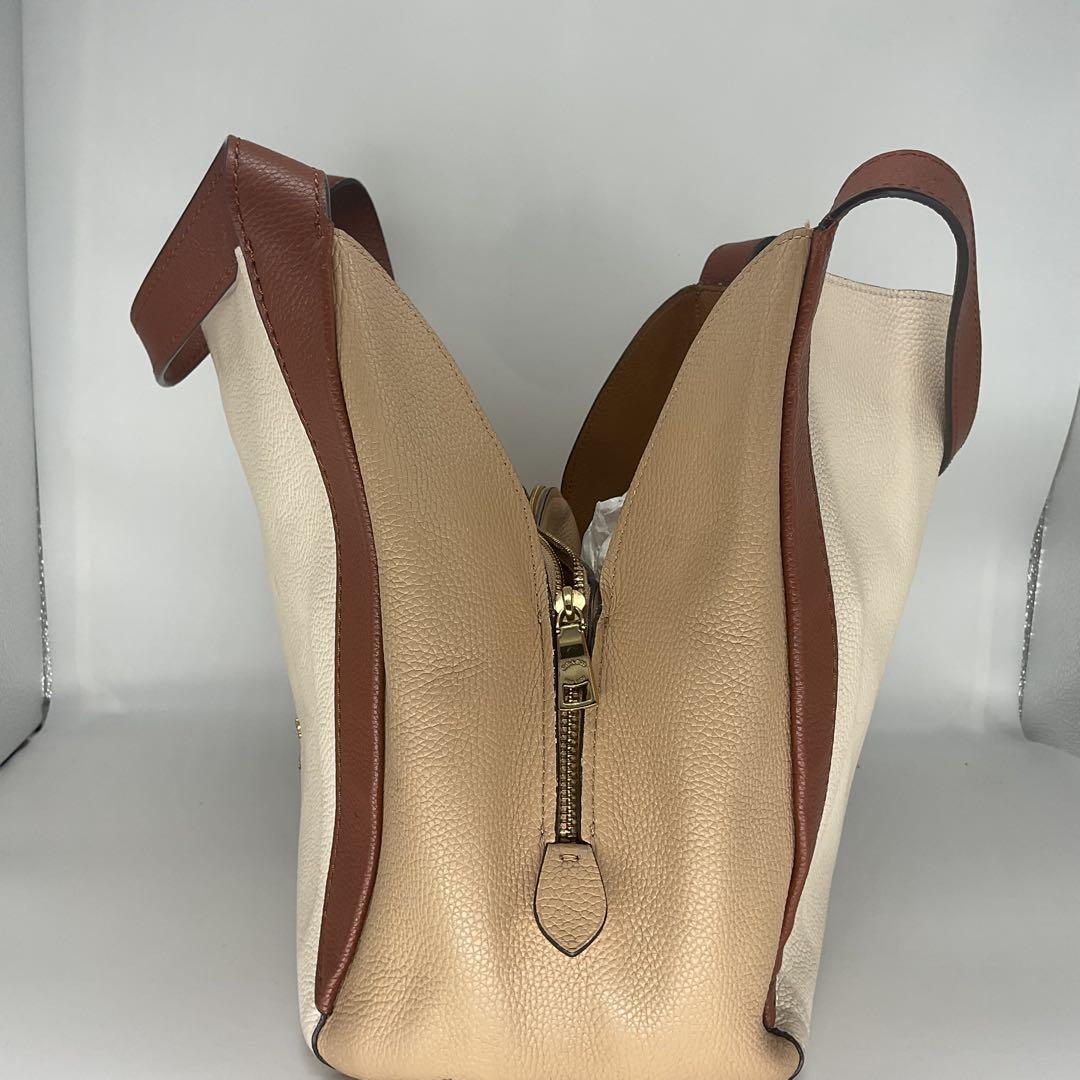 【美品】COACH ハドリーホーボー ショルダーバッグ 【美品】COACH ハドリーホーボー ショルダーバッグ