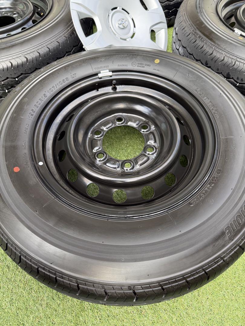 ハイエース★新車外し！25年製 ホイールタイヤセット195/80R15 送料込み