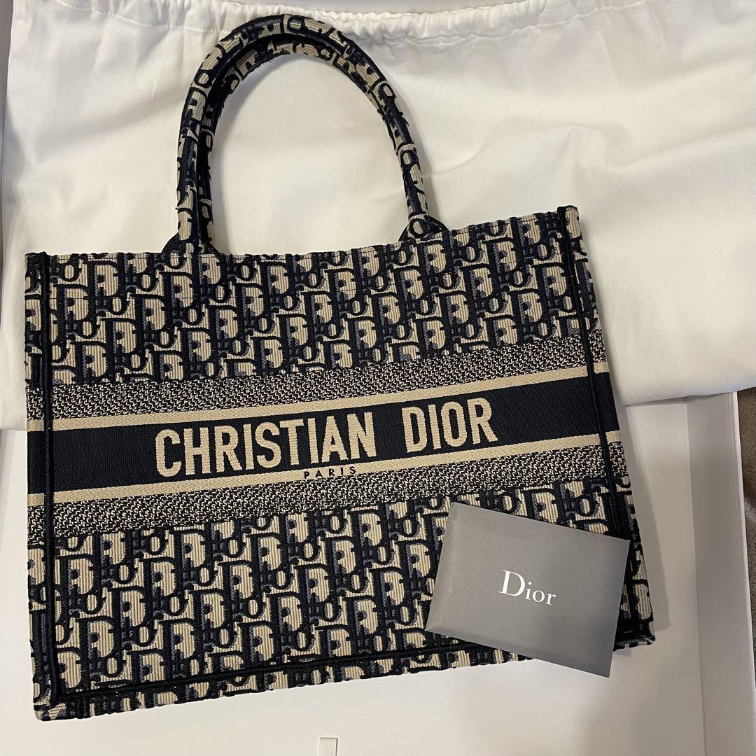 新品未使用 正規品 Dior Book Tote バッグ ミディアム