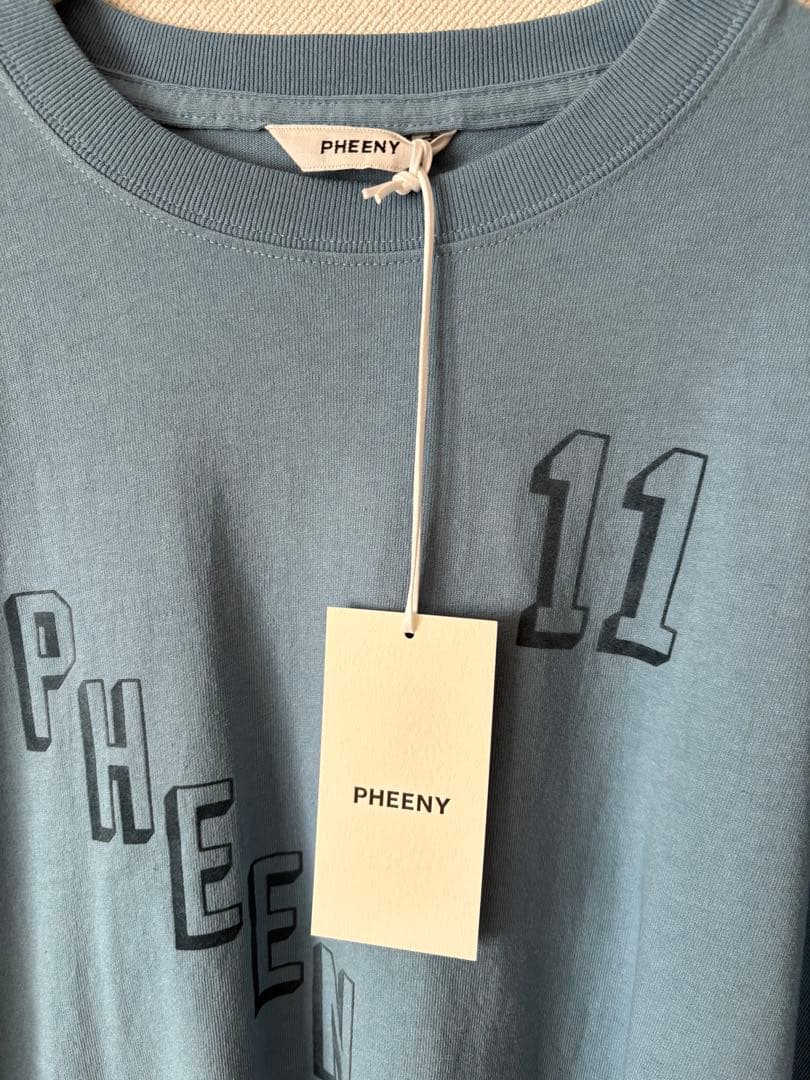 pheeny Tシャツ