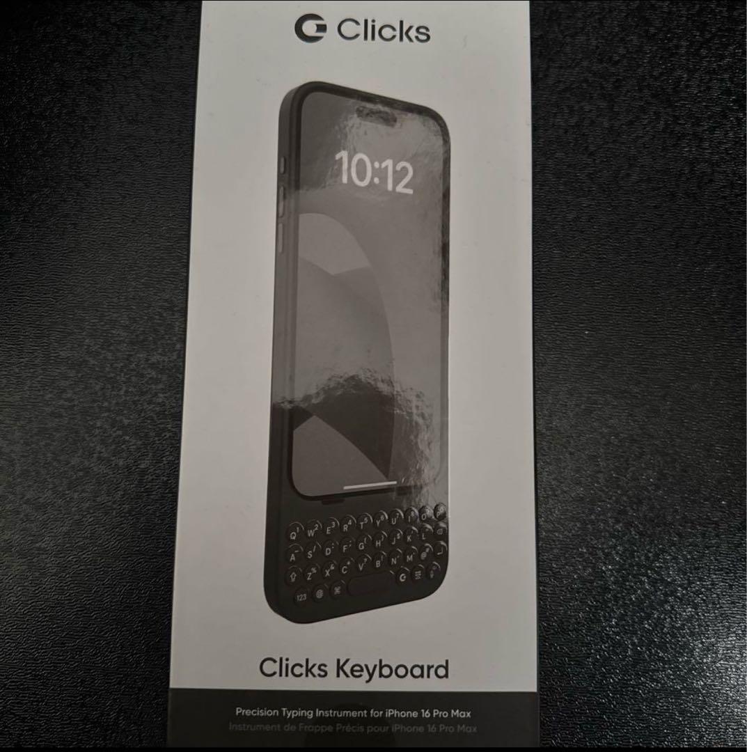 Clicks iPhone 16 Pro Max キーボードケース