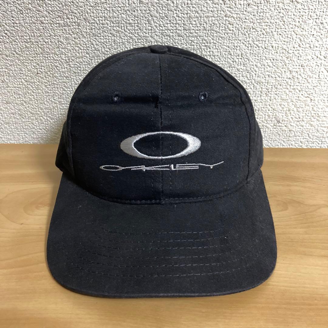 90s USA製 OAKLEY SoftWare 両面刺繍ロゴ キャップ 黒美品 90s USA製 OAKLEY SoftWare 両面刺繍ロゴ キャップ 黒美品