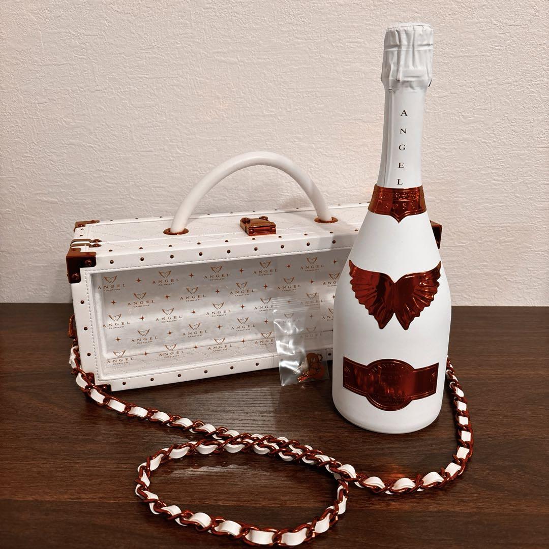 エンジェル シャンパン ホリデーエディション レザータイプ レッド