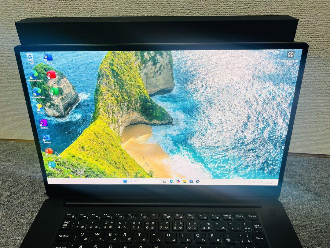 Windowsノート本体 Dell XPS 15 7590 Core i7 16GB 1TB
