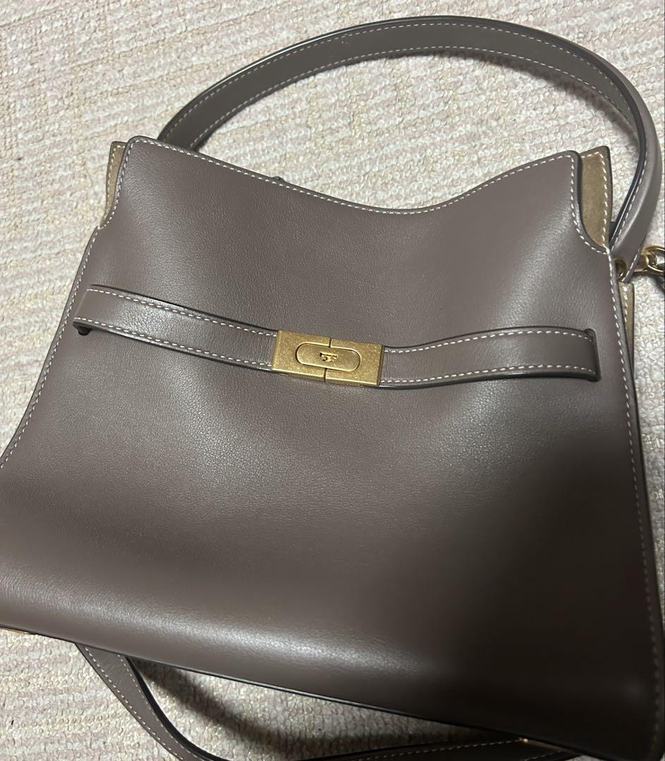 TORYBURCH トリーバーチ　リーラジウィル