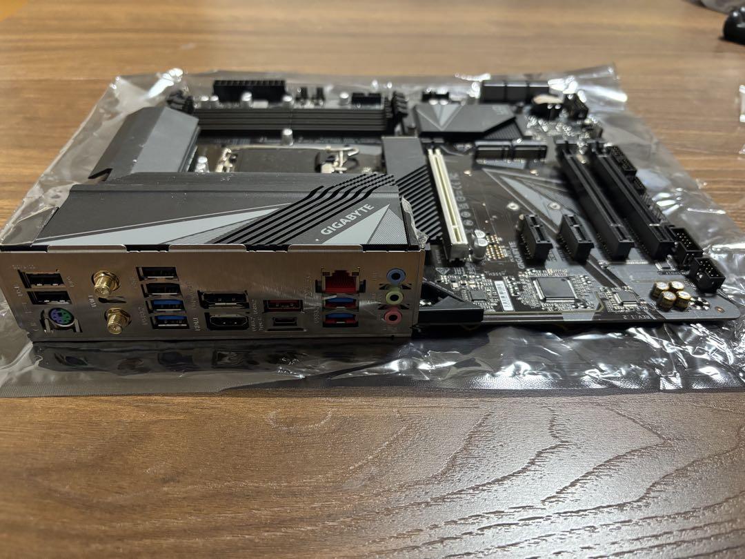 GIGABYTE Z690 UD AX マザーボード