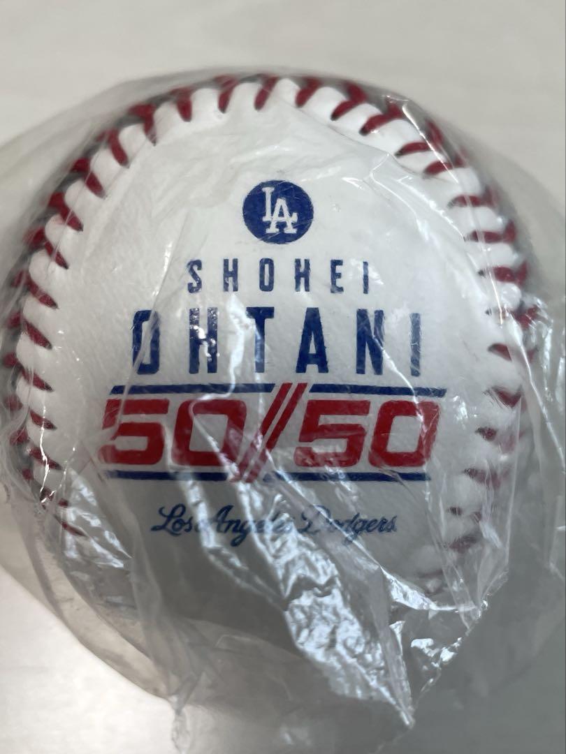 大谷翔平 サイン入り 50/50 野球ボール　シルバー 新品未開封